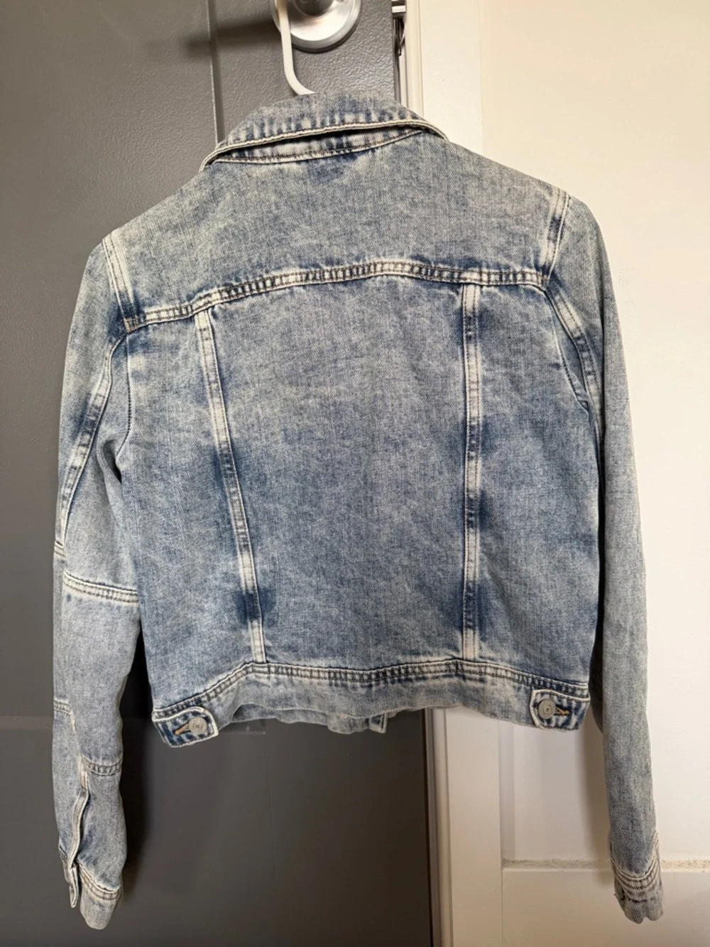 Free People Light Faded Blue Denim Jacket - Picture 2 of 5